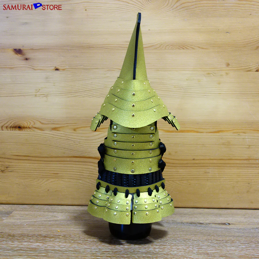 Samurai Bottle Armor Gold MAEDA TOSHIIE - Image 3