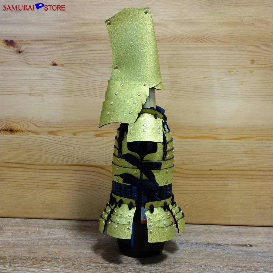 Samurai Bottle Armor Gold MAEDA TOSHIIE - Image 4