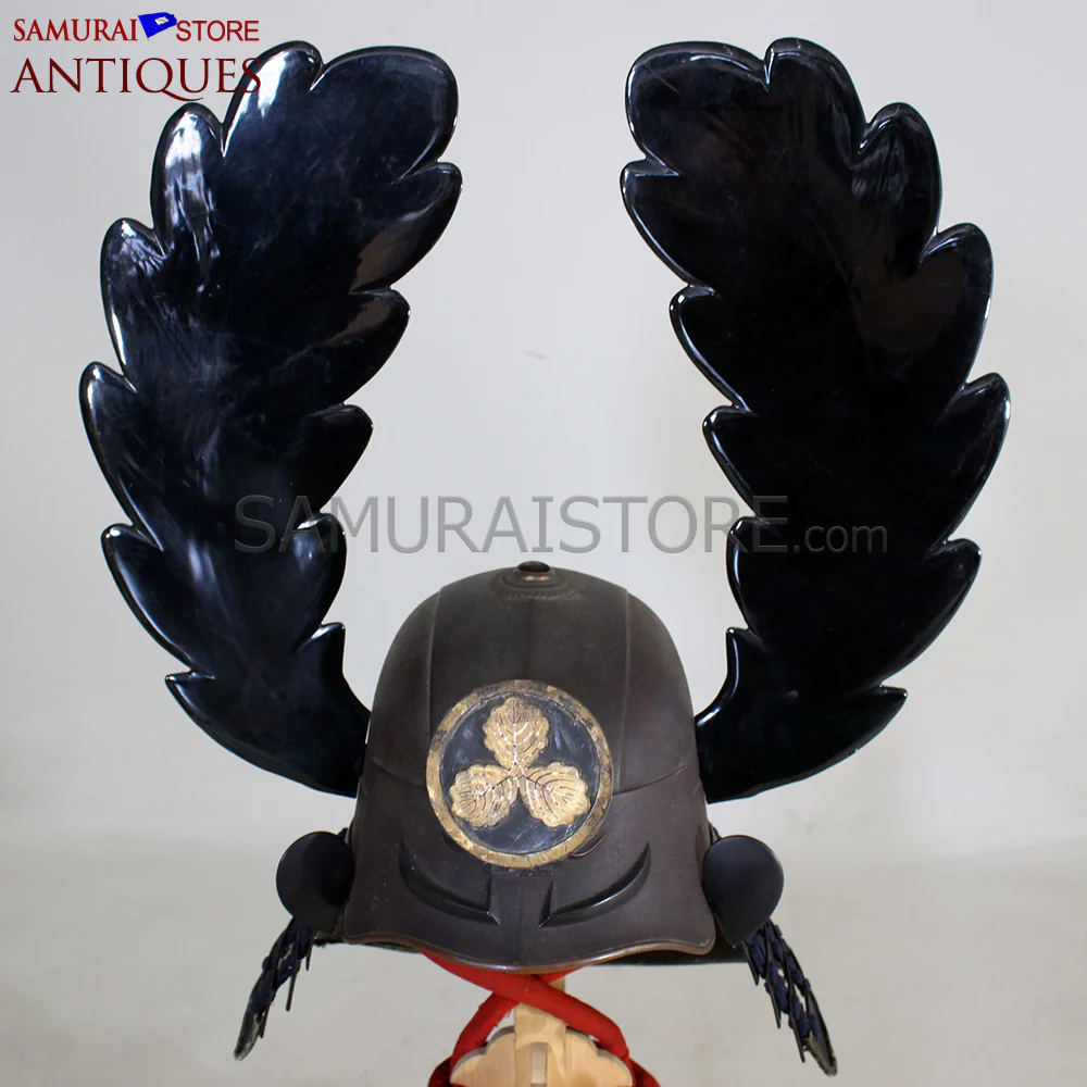 D81 Antique Samurai Armor Dragon Makie & Great horns w/ Certificate - Image 15