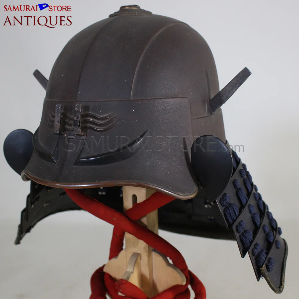 D81 Antique Samurai Armor Dragon Makie & Great horns w/ Certificate - Image 16