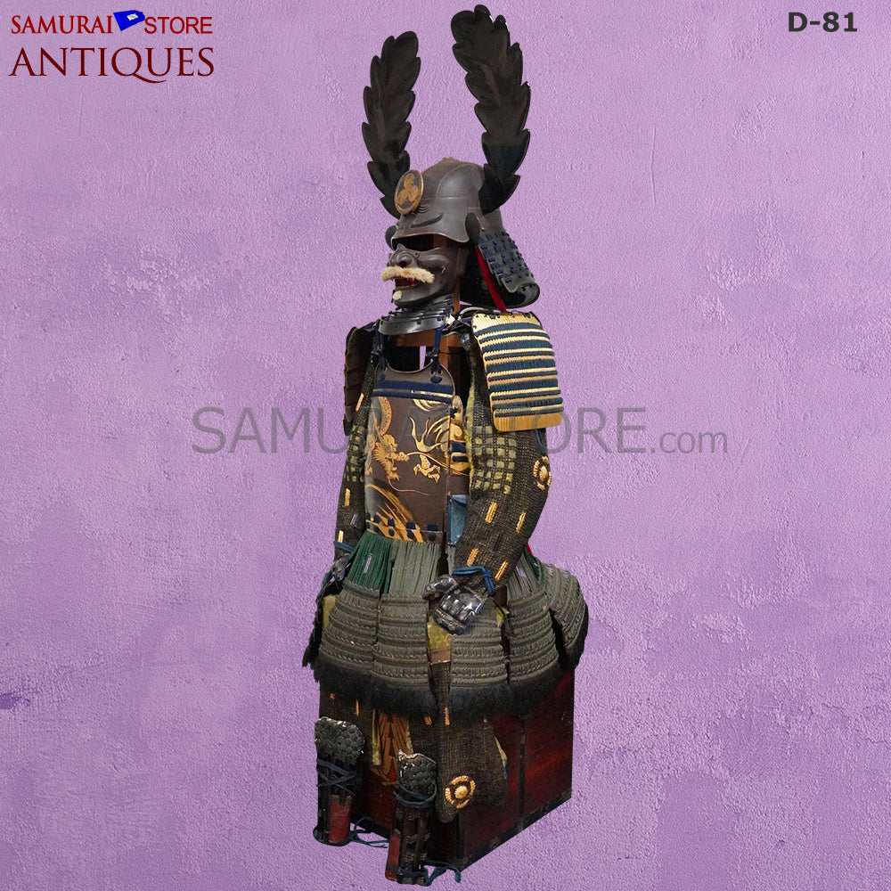 D81 Antique Samurai Armor Dragon Makie & Great horns w/ Certificate - Image 3