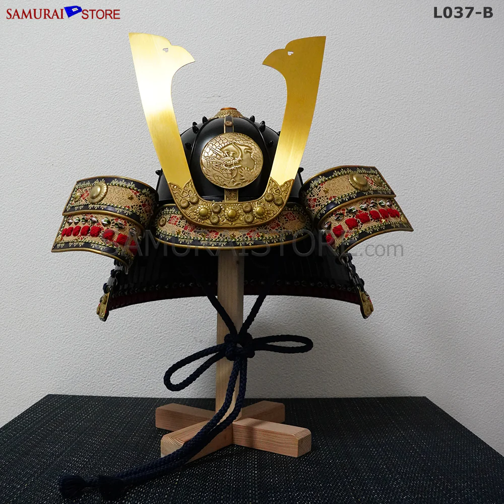 L037 DOU-GEN Suit of Armor Life-Size *The Best-seller - Image 12