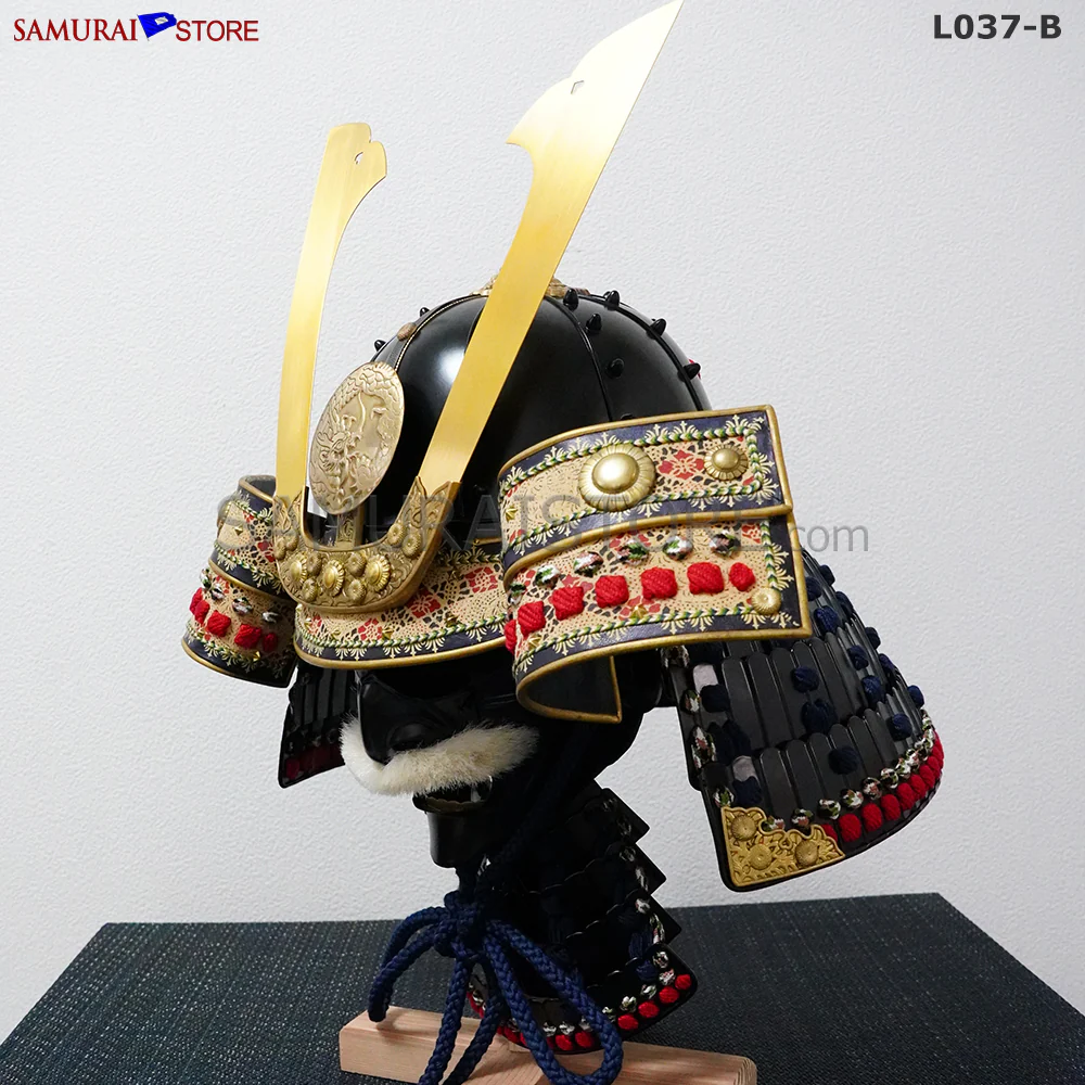 L037 DOU-GEN Suit of Armor Life-Size *The Best-seller - Image 17